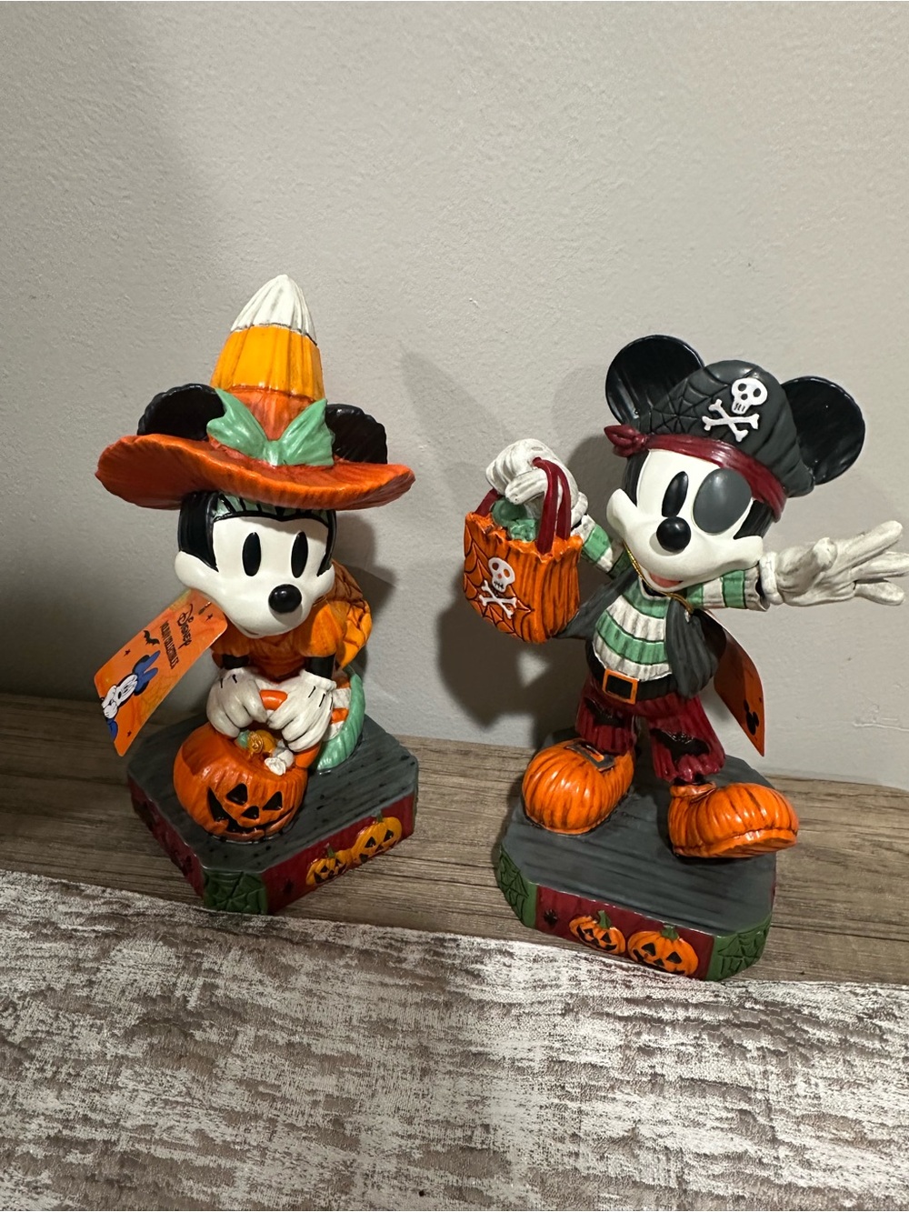 Disney’s Halloween Mickey & Minnie Figurine Decor - Orange Black